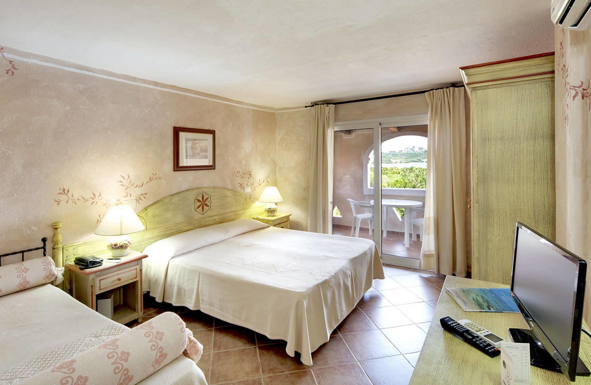 Colonna Beach Hotel Marinella Marinella  Zewnętrze zdjęcie